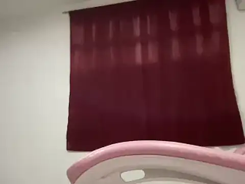 Susandolls online show from January 11, 2025, 11:24 pm