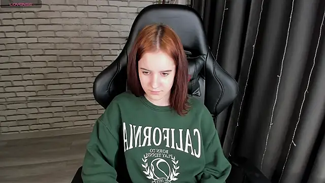 Tonya Gray online show from February 17, 2025, 11:44 am