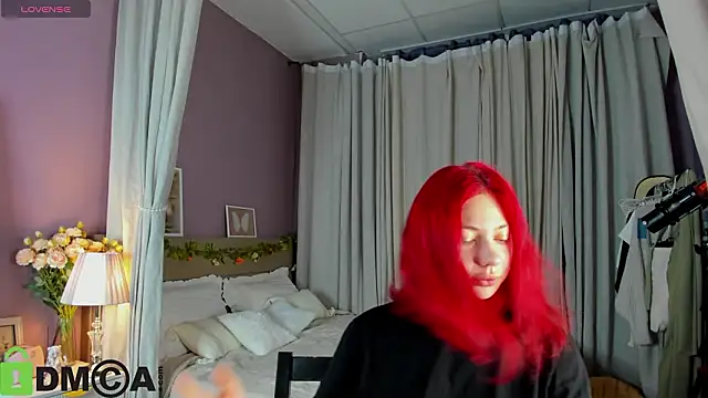 Miss you kiss online show from February 9, 2026, 11:58 pm