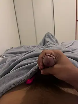 mallllll273838ko online show from February 25, 2025, 4:46 pm