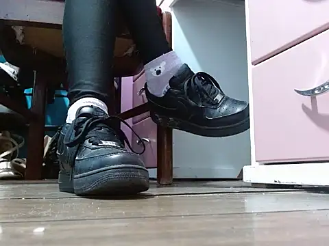 sammy goddess online show from February 19, 2026, 8:28 pm