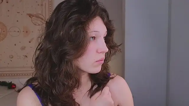 cherry lea online show from December 16, 2025, 6:01 pm