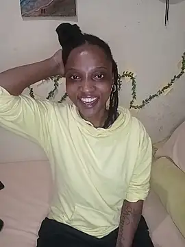 Snapshot of FreakySag_8888 chatting on November 7, 2025, 4:50 am FreakySag 8888 online show from November 7, 2025, 4:50 am