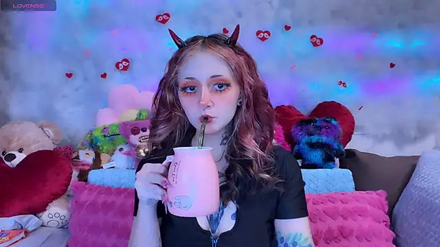 Snapshot of _Devill_Baby chatting on February 27, 2026, 8:08 pm Devill Baby online show from February 27, 2026, 8:08 pm