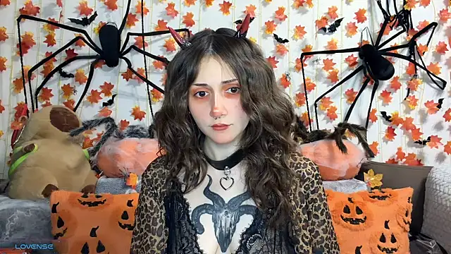 Snapshot of _Devill_Baby chatting on November 27, 2025, 7:36 pm Devill Baby online show from November 27, 2025, 7:36 pm