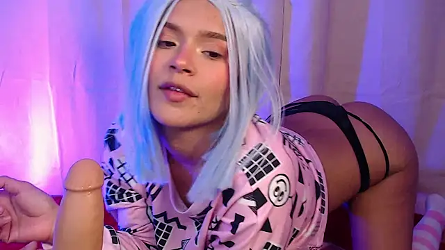 Annyjhonson online show from December 12, 2024, 3:21 am