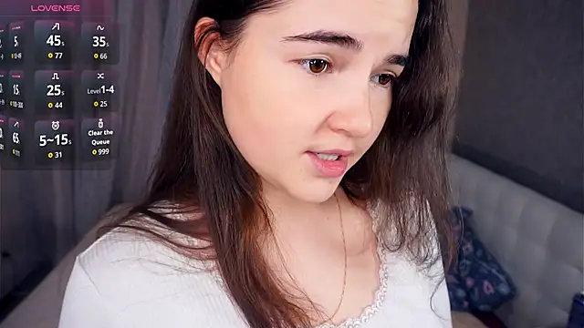 CathrynDail online show from October 8, 2025, 6:15 am