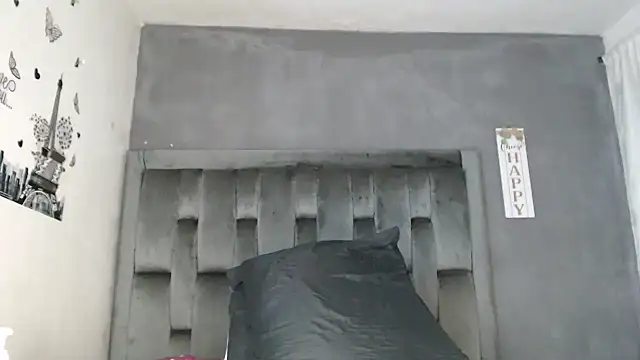 Snapshot of Zammy_Johnson chatting on April 11, 2026, 6:22 pm Zammy Johnson online show from April 11, 2026, 6:22 pm