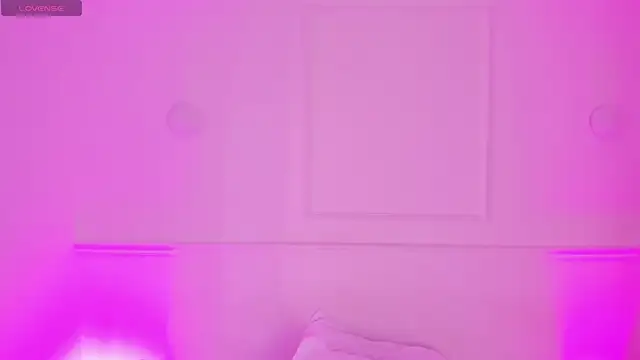 mary suarez online show from October 12, 2025, 4:03 am