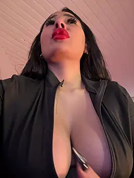 Anily Lovely online show from March 12, 2025, 9:56 pm