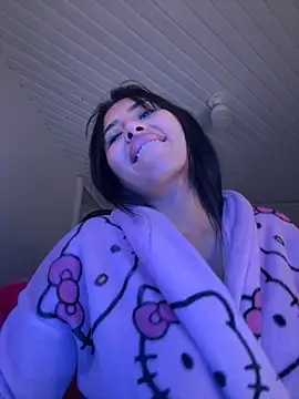 Anily Lovely online show from November 21, 2025, 11:04 pm