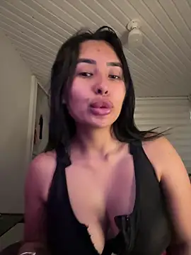 Anily Lovely online show from March 24, 2026, 10:54 pm