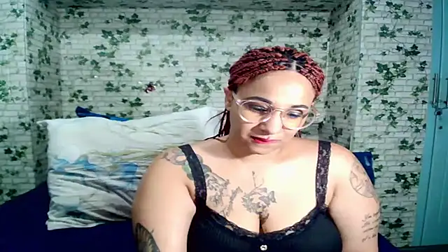 Indian candyXX online show from April 7, 2026, 6:43 pm