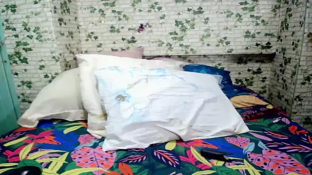 Snapshot of Indian_candyXX chatting on February 10, 2026, 6:29 pm Indian candyXX online show from February 10, 2026, 6:29 pm