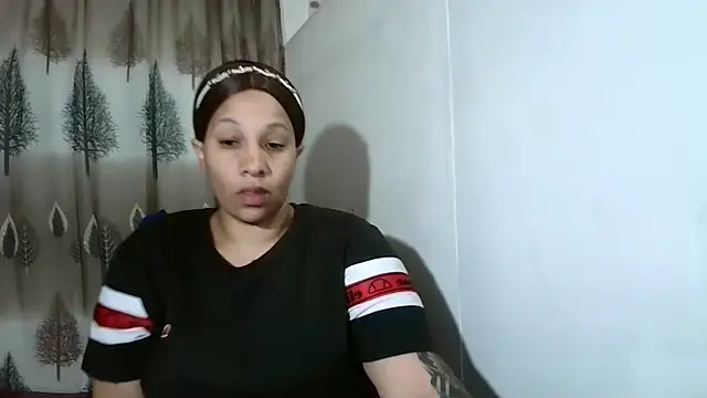 Snapshot of Indian_candyXX chatting on October 21, 2025, 3:44 pm Indian candyXX online show from October 21, 2025, 3:44 pm