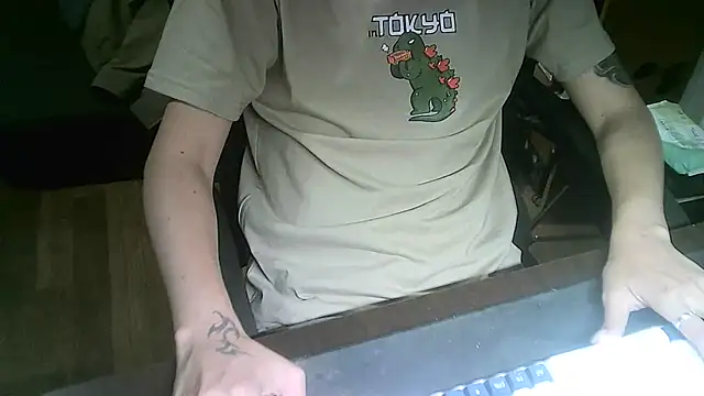 Ryan67533 online show from October 3, 2025, 11:23 am