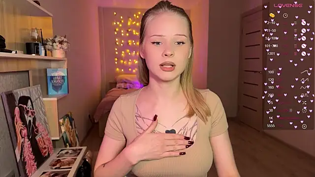 lisa barbie online show from December 17, 2025, 3:28 pm