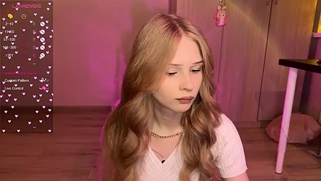 Snapshot of lisa_barbie chatting on February 2, 2026, 7:24 pm lisa barbie online show from February 2, 2026, 7:24 pm