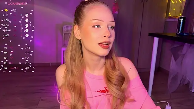 Snapshot of lisa_barbie chatting on February 12, 2026, 4:40 pm lisa barbie online show from February 12, 2026, 4:40 pm