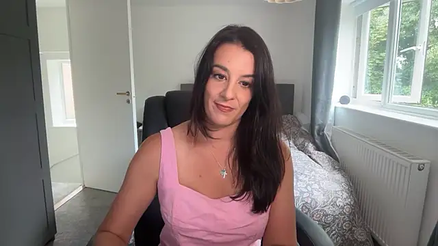 flatwhite0 online show from July 28, 2026, 2:13 pm
