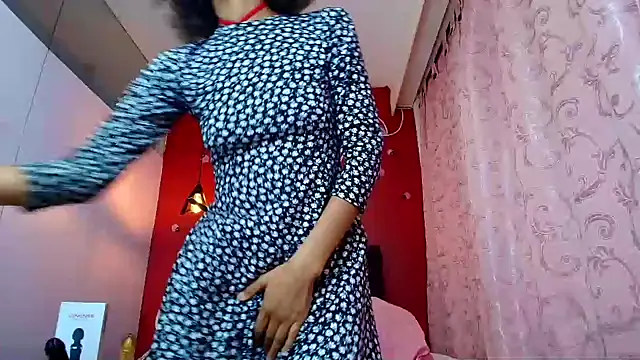 Zia Green online show from February 22, 2025, 6:41 pm