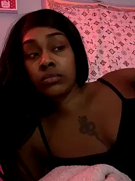 Snapshot of ebonycatlisaaaalime chatting on November 1, 2025, 12:06 am ebonycatlisaaaalime online show from November 1, 2025, 12:06 am