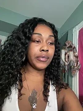 Snapshot of ebonycatlisaaaalime chatting on April 7, 2026, 8:21 pm ebonycatlisaaaalime online show from April 7, 2026, 8:21 pm