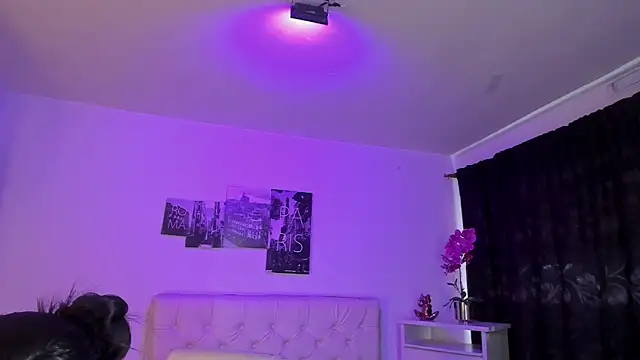 Amy Kiitty  online show from March 19, 2026, 1:11 pm