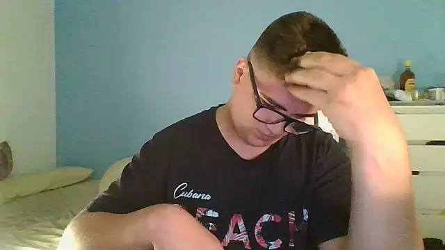 sorolla12 online show from February 12, 2026, 9:58 pm