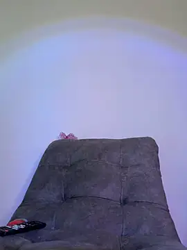  Chartlotte online show from October 24, 2025, 2:21 am