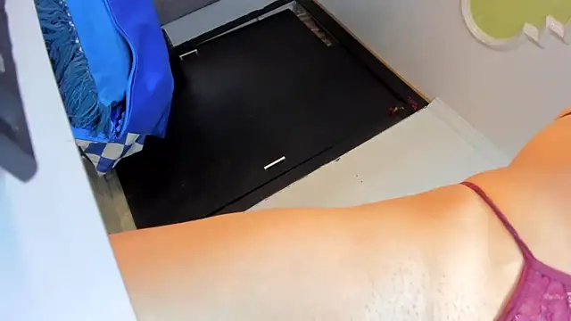 Eyleen Santos online show from March 17, 2026, 8:56 pm