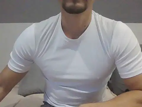 LoveEveryWet online show from October 20, 2025, 9:32 am