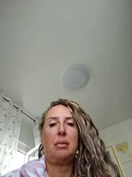 MariaRichi  online show from September 29, 2025, 6:53 am