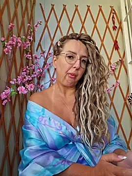 MariaRichi  online show from September 20, 2025, 6:40 am