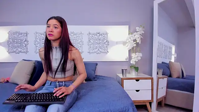 adelaa 11 online show from March 20, 2025, 12:32 pm