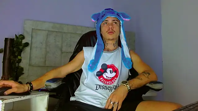 HannibalLester online show from September 12, 2025, 5:40 am