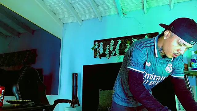 HannibalLester online show from March 12, 2026, 4:07 am