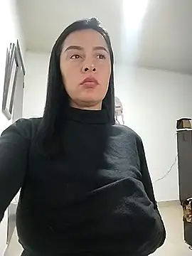 hailey85 online show from February 25, 2026, 12:00 am