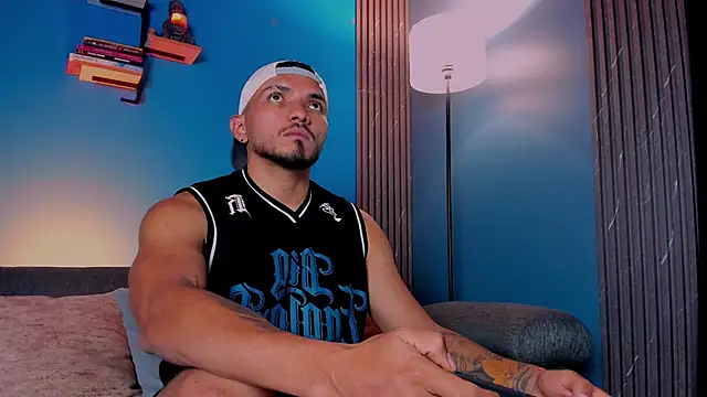 Snapshot of maximusclark1 chatting on October 23, 2025, 8:51 pm maximusclark1 online show from October 23, 2025, 8:51 pm