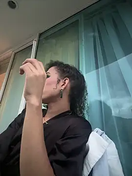 Snapshot of sweet_amalia4 chatting on January 31, 2026, 11:03 pm sweet amalia4 online show from January 31, 2026, 11:03 pm