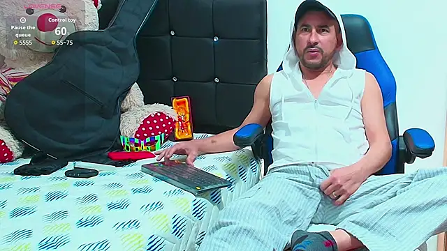 Yeol King online show from October 9, 2025, 1:22 pm