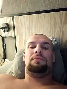 Regularfucker28 online show from September 13, 2025, 3:17 am