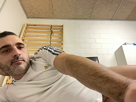 Snapshot of Assodispade3 chatting on January 30, 2025, 10:50 am Assodispade3 online show from January 30, 2025, 10:50 am