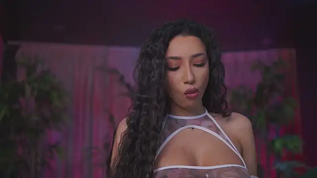 GinaValentinna online show from February 12, 2026, 7:57 pm