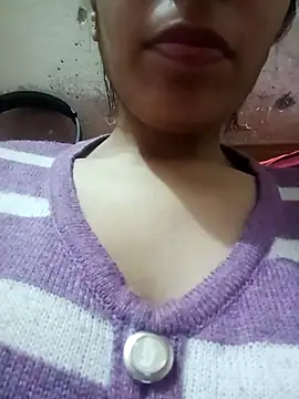 Snapshot of InLero chatting on February 18, 2025, 6:59 am InLero online show from February 18, 2025, 6:59 am