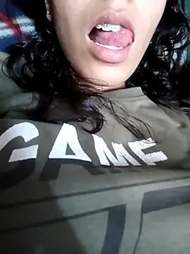 Snapshot of InLero chatting on March 16, 2025, 6:53 am InLero online show from March 16, 2025, 6:53 am