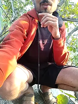 Snapshot of Piyush_2024 chatting on February 24, 2026, 2:12 am Piyush 2024 online show from February 24, 2026, 2:12 am