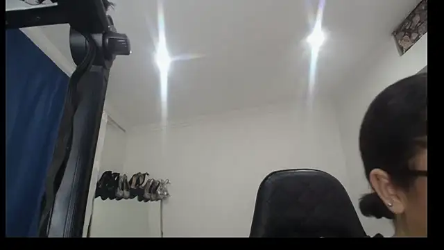 Madame Shein  online show from February 13, 2025, 11:50 am