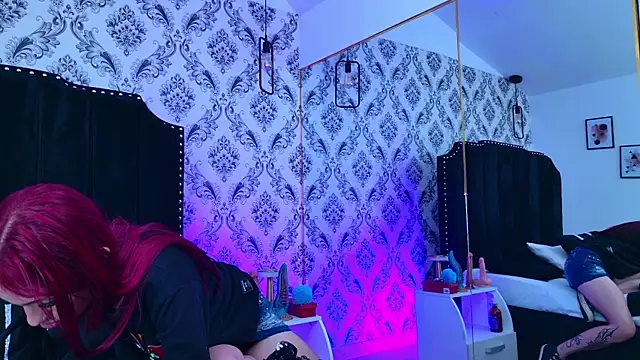 Snapshot of Derieri_D chatting on February 7, 2026, 7:44 pm Derieri D online show from February 7, 2026, 7:44 pm