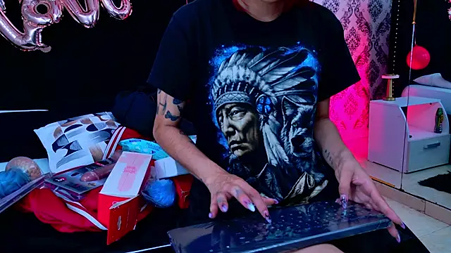 Snapshot of Derieri_D chatting on February 21, 2026, 7:38 pm Derieri D online show from February 21, 2026, 7:38 pm